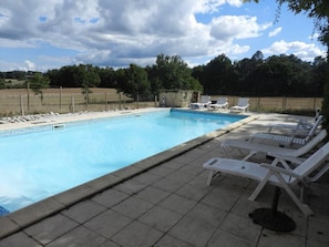 Pool - Vrbo Property (Saint-Rémy)