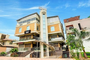 Bahagian luar