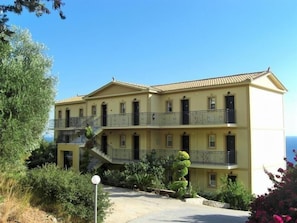 Exterior - Eagle's Nest Studios (Kefalonia)