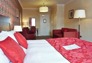 Room - Kings Head Hotel (Wimborne)