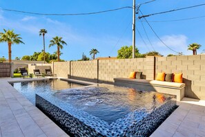Pool - Modern Manor-6BR, Pool&Spa, Air Hockey, Ping Pong (Scottsdale)