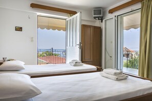 Room - Saoulas Studios (Kefalonia)