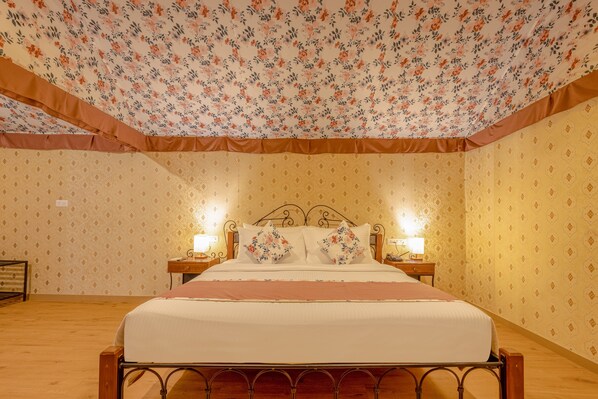 Room - Sterling Bandhavgarh (Manpur)