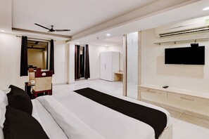 Room - Townhouse OAK The Hotel Square Villa (Ghaziabad)