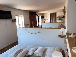 Room - Vrbo Property (Bainville-sur-Madon)