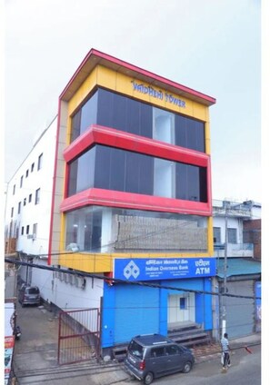 Exterior - FabHotel Grand Stay (New Delhi)