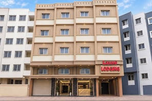 Front of property - FabHotel Laxmi (Pune)