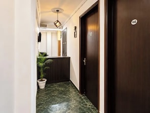 Quầy tiếp tân