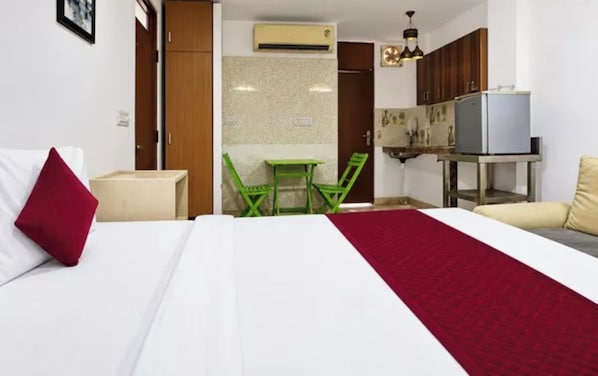 Room - FabHotel Hauzkhas Inn (New Delhi)