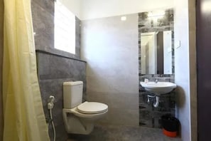 Bathroom - FabHotel Krida Inn (Chennai)