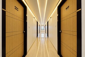 Lobby - FabHotel Meridian Blue (Hanmakonda)