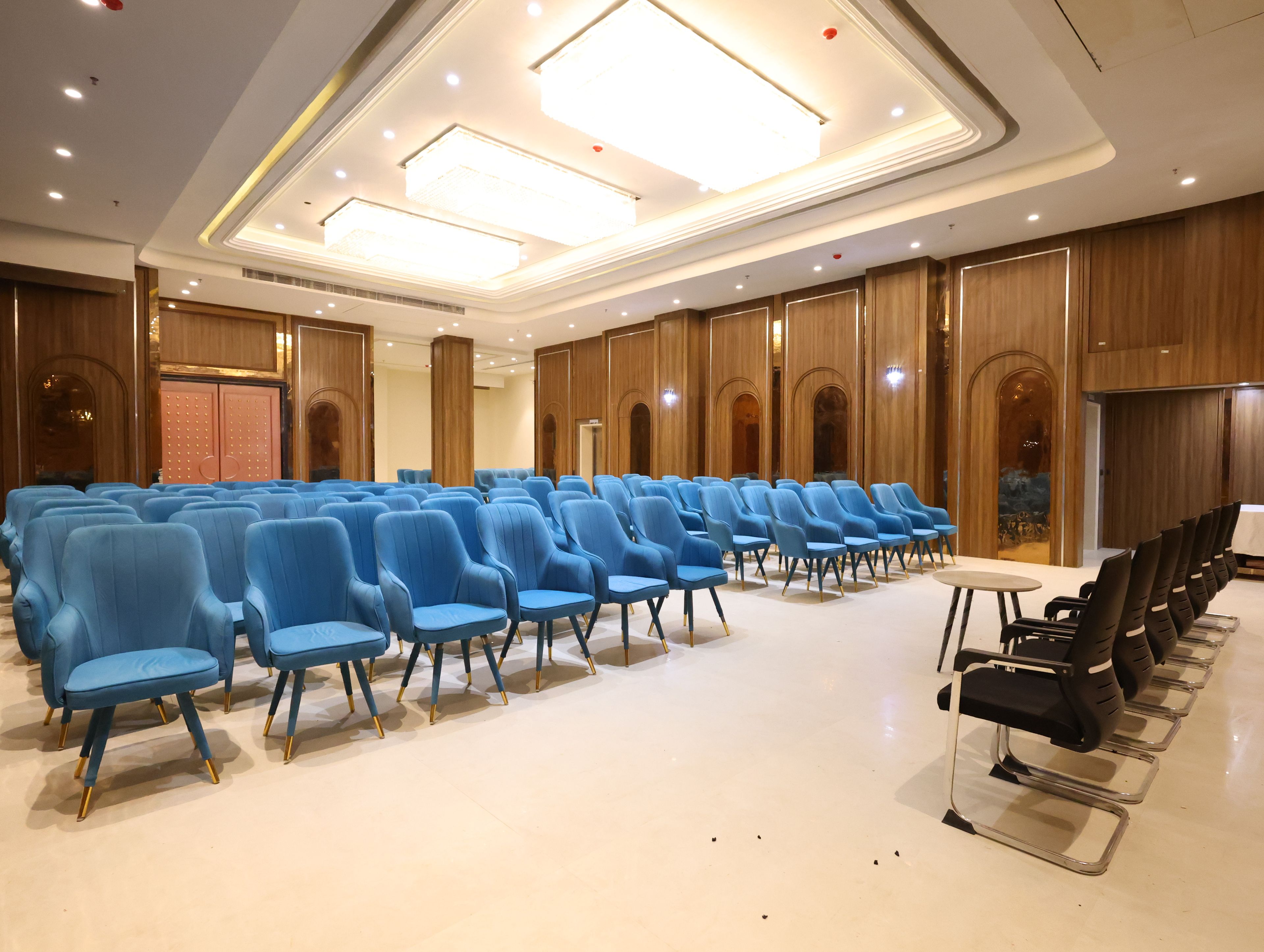 Meeting facility