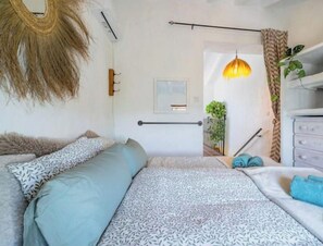 Room - Casa Jazmines Sea View Terrace, Jacuzzi, BBQ (Benamargosa)