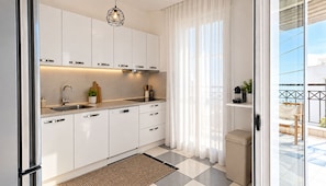 Private kitchen - Luesh ΙΙ · Large 2BR Apt | Walk to Beach and Center (Agios Nikolaos)
