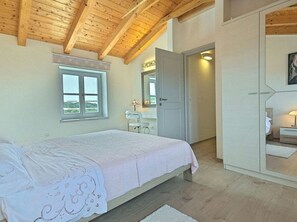 Room - Villa in Sveti Lovrec With Swimming Pool (Sveti Lovrec)