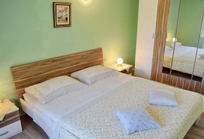 Room - Bojana - Private Home in Lopar (Lopar)
