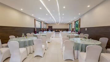 Phòng đại tiệc