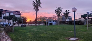 Unclassified image, 4 of 12, button - B&b 'Le Colline Di Paestum' with Wi-Fi and Air Conditioning (Capaccio Paestum)