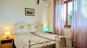 Room - Casa Rurale – Elba Apartment, spacious with sea views (Toscana)