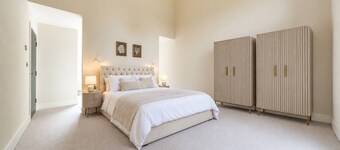 Brefnie Stables | Luxury Barn Stay in Orston
