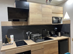 Private kitchen - Vrbo Property (Agde)