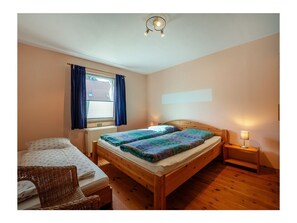 Room - Holiday Apartment With 2 Bedrooms (Pruchten)