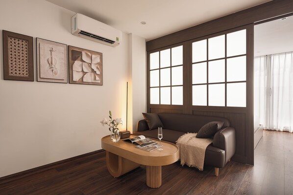 Living area - NESTi Serviced Apartments (Ngoc Ha)