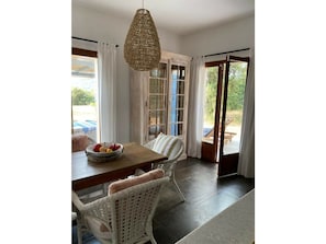 Dining - One-bedroom Villa (Sillans-la Cascade)