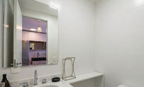 Bathroom - Apt. Well Located in Condo. City View Pfs0512 (Porto Alegre)