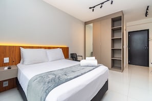 Room - Movi Life by Housi (São Paulo)