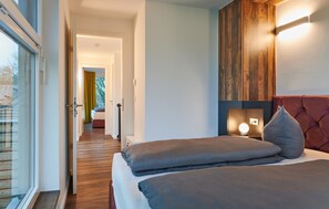 Bed - 2 bedroom awesome home in Kuhlen-Wendorf (Kuhlen-Wendorf)