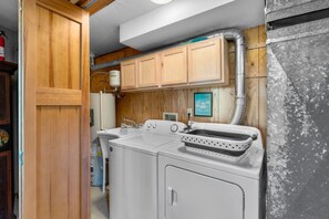 Interior - Riverfront Ski Cabin W/ Hot Tub & Dock! (Bend)