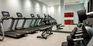 Fitness facility - Luxury King 1-bedroom hotel in the heart of Downtown St. Louis (St. Louis)