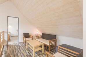 Interior - Kargalan Vacation Rental - CRACH - Vacation Rental (CRACH)