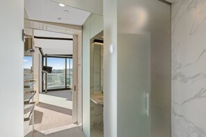 Interior - Luxury Penthouse in the City (Christchurch)