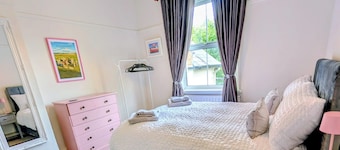 Stylish Village Retreat ·Dorset, New Forest walks, Beaches & Stonehenge nearby