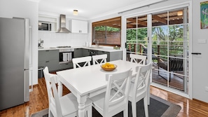 Dining - Two Decks on Bass | A Simple Blue Mountains Escape (Wentworth Falls)