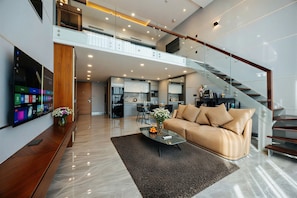 Living area - Solvira Pentstudio West Hanoi Center (Phu Thuong)
