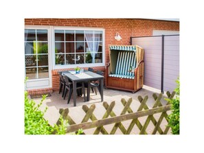 Outdoor dining - Koch - From the Vines to the Wadden Sea (Wittmund)