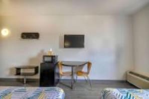Bedroom - Spacious 2-bed Room|Pool|Free Wifi (Cedar Park)