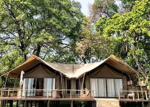 Unclassified image, 3 of 5, button - VIEW MAPOPOMA VICTORIA FALLS HOTEL (Victoria Falls)
