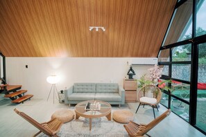 Living area - Secluded Smart A-Frame Cabin (San Felipe)