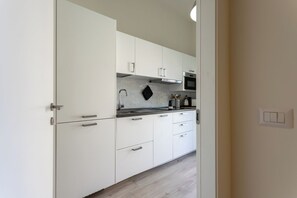 Kitchen - Apartment in Milan with 1 bedrooms sleeps 2 (Milan)
