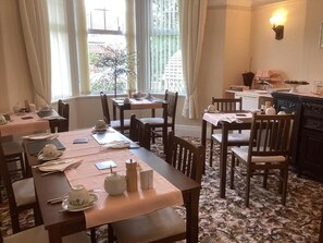 Dining - Agar House (Llandudno)