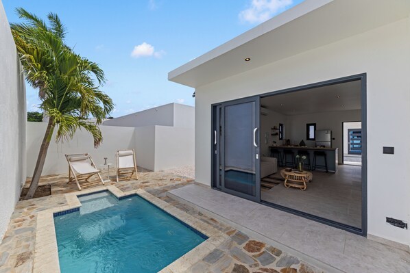 Pool - Vrbo Property (Willemstad)