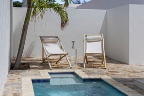 Pool - Vrbo Property (Willemstad)