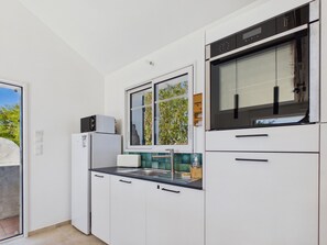 Private kitchen - By the ocean, 9 guests, garden included (La Guérinière)