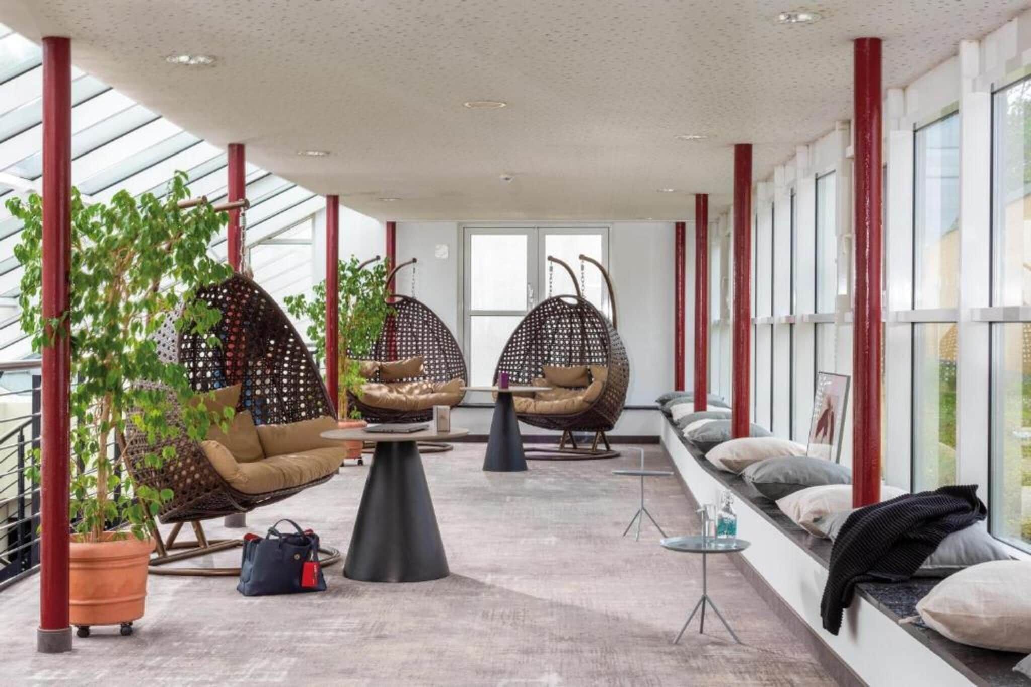 Entrance / Reception