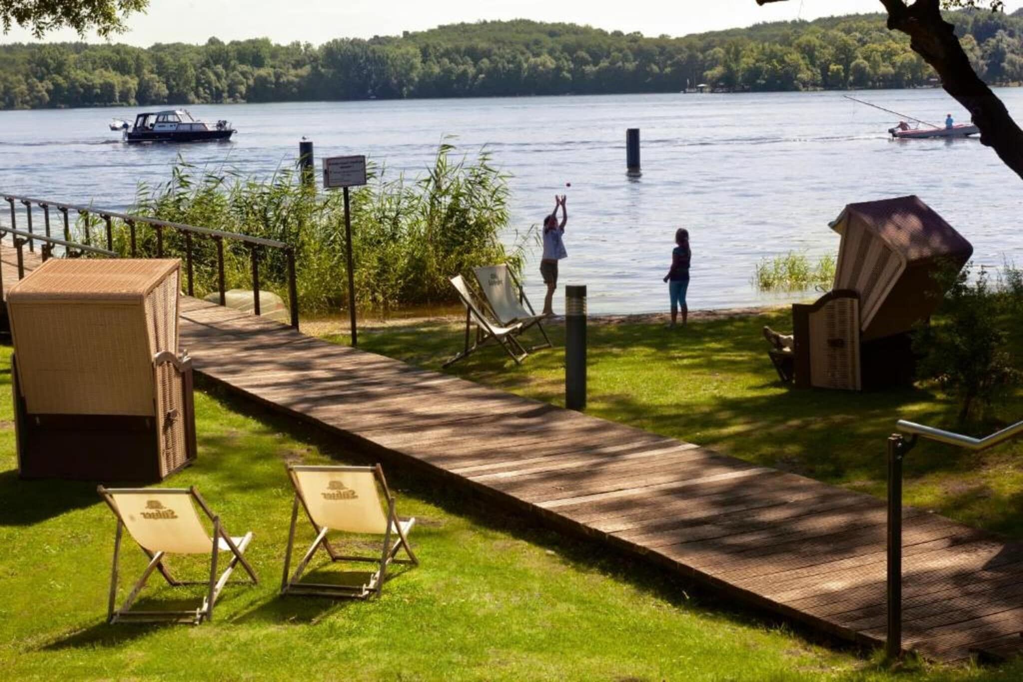 Immediate Surroundings [summer] (<1 km)