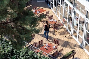 Hotel Exterior [summer] - Seminaris Sunday See Hotel Potsdam - Suite (Potsdam)